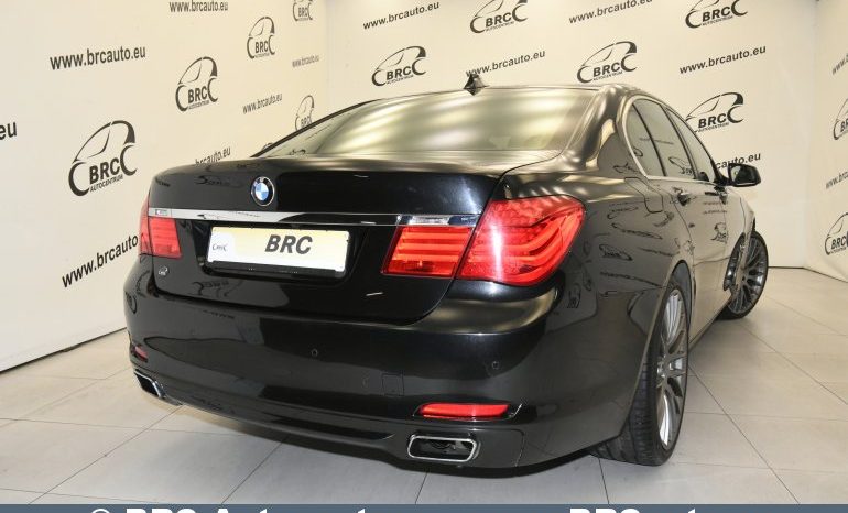 BMW 750 xDrive Automatas 2011 full