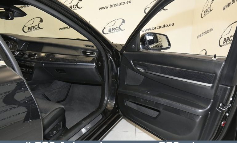 BMW 750 xDrive Automatas 2011 full