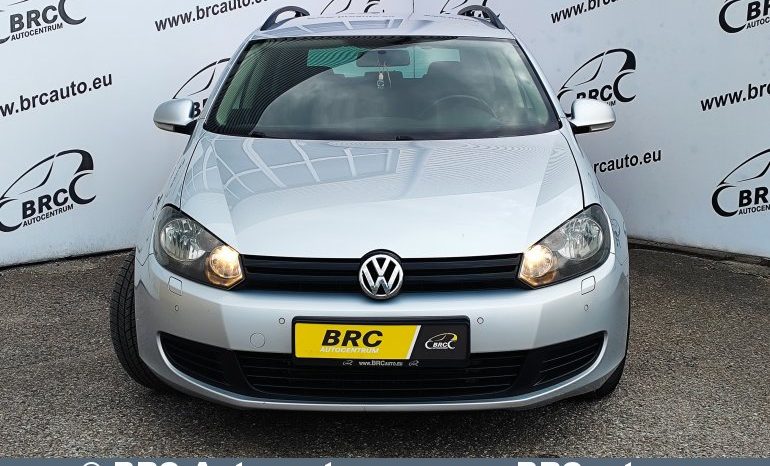 Volkswagen Golf 1.6 TDI Variant 2011 full