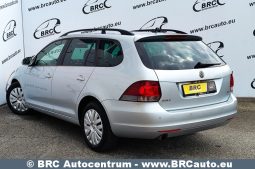 Volkswagen Golf 1.6 TDI Variant 2011 full