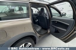 Volvo XC 70 DRIVe AWD 2013 full