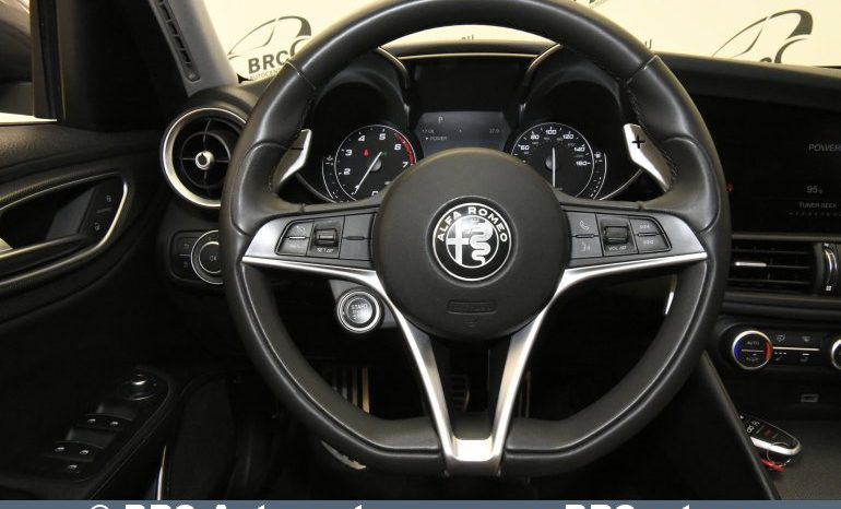 Alfa Romeo Giulia Q4 Automatas 2018 full