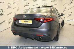 Alfa Romeo Giulia Q4 Automatas 2018 full