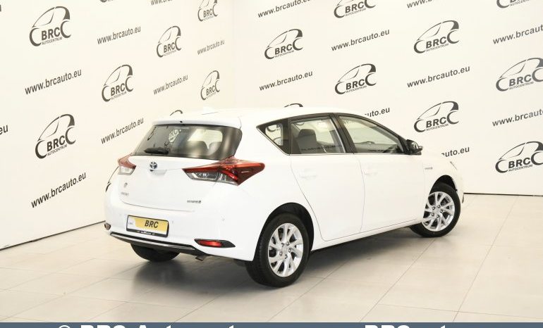 Toyota Auris 1.8 Hybrid Automatas 2019 full