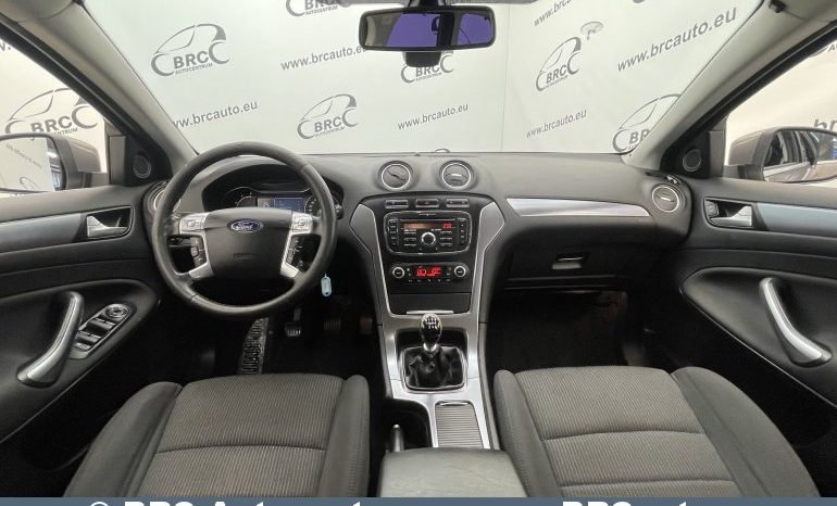 Ford Mondeo 2.0 TDCi Trend 2013 full