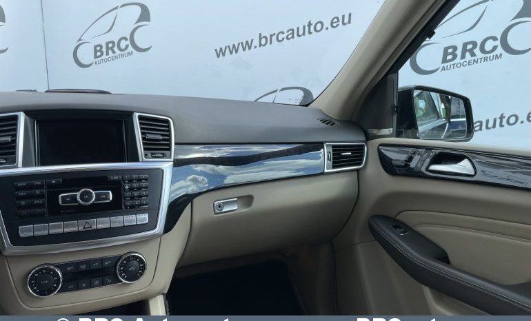 Mercedes-Benz ML 350 3.0 V6 BlueEFFICIENCY 4MATIC Automatas 2012 full