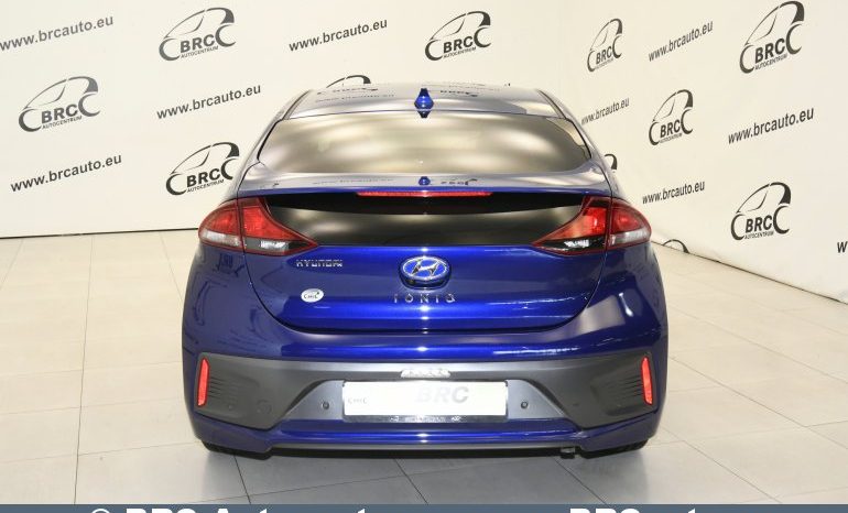 Hyundai Ioniq Hybrid Automatas 2021 full