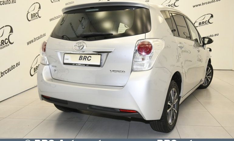 Toyota Verso 1.6 D4D 2015 full