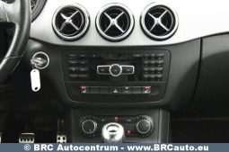 Mercedes-Benz B 180  2012 full