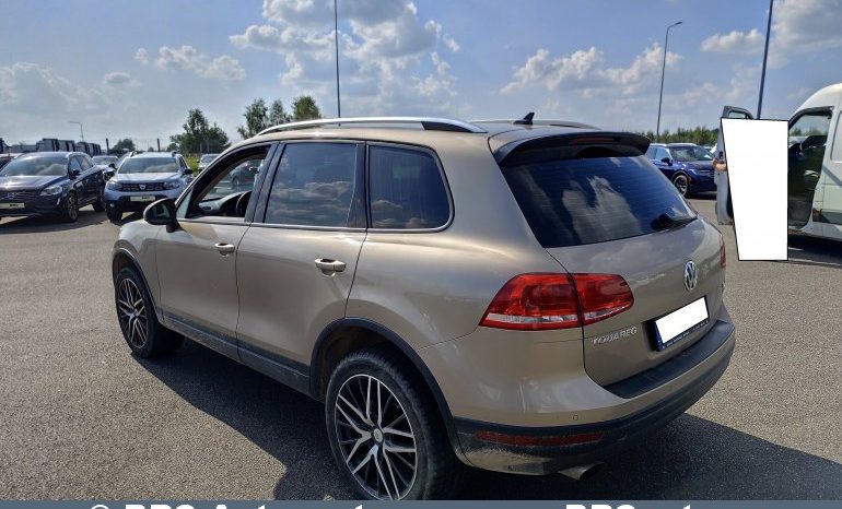 Volkswagen Touareg 3.0 TDI Automatas 2015 full