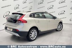 Volvo V40 2.0 Cross Country Automatas 2018 full