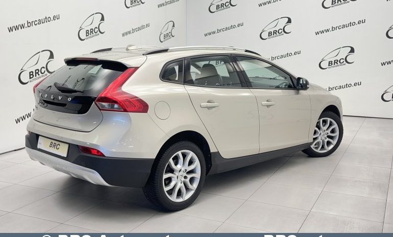 Volvo V40 2.0 Cross Country Automatas 2018 full