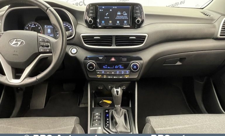 Hyundai Tucson 1.6 T-GDI Automatas 2019 full