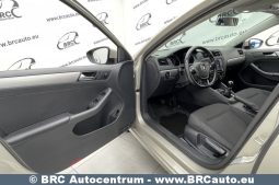 Volkswagen Jetta 1.4 TSI 2015 full