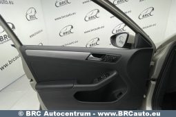 Volkswagen Jetta 1.4 TSI 2015 full