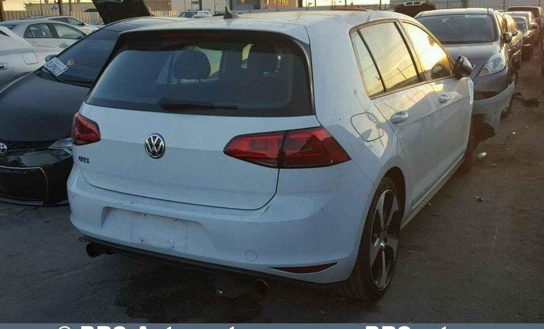 Volkswagen Golf 2.0 GTI Automatas 2016 full