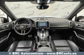 Porsche Cayenne 4.8 Turbo S Automatas 2015