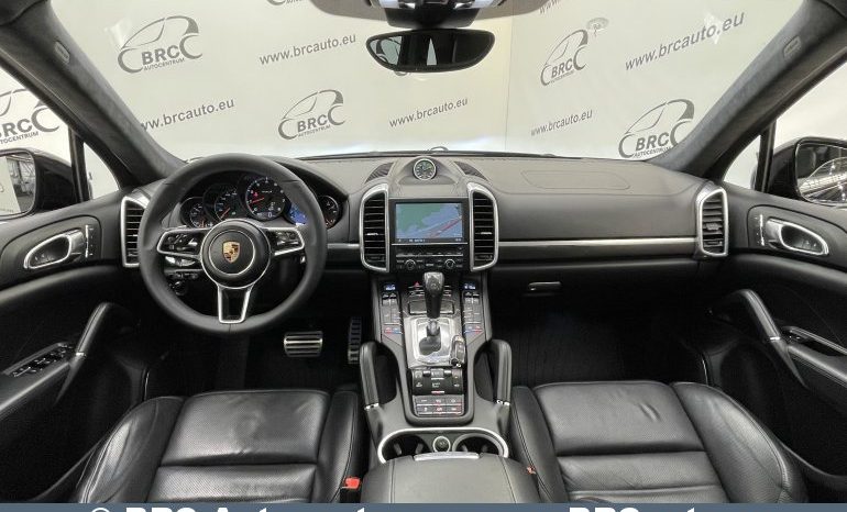 Porsche Cayenne 4.8 Turbos S Automatas 2015 full