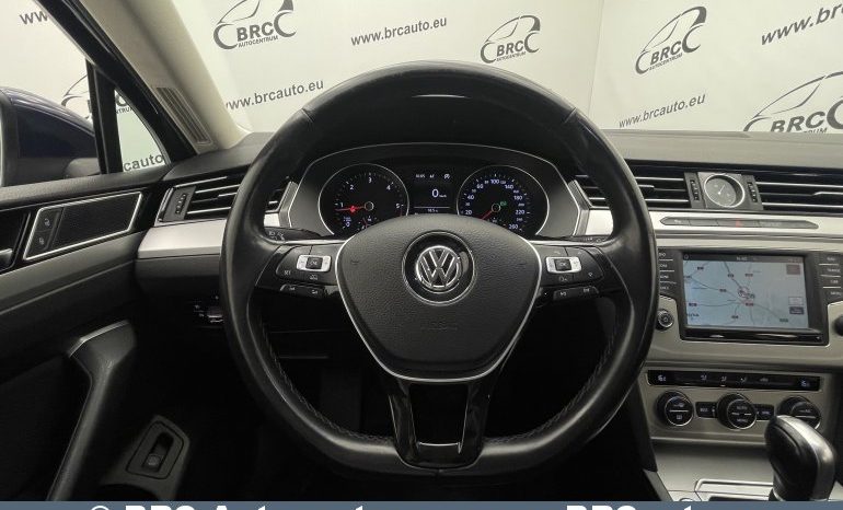 Volkswagen Passat 1.6TDI DSG Variant Automatas 2016 full