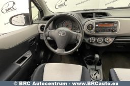 Toyota Yaris 1.5 VVT-i Automatas 2012 full