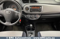 Toyota Yaris 1.5 VVT-i Automatas 2012 full