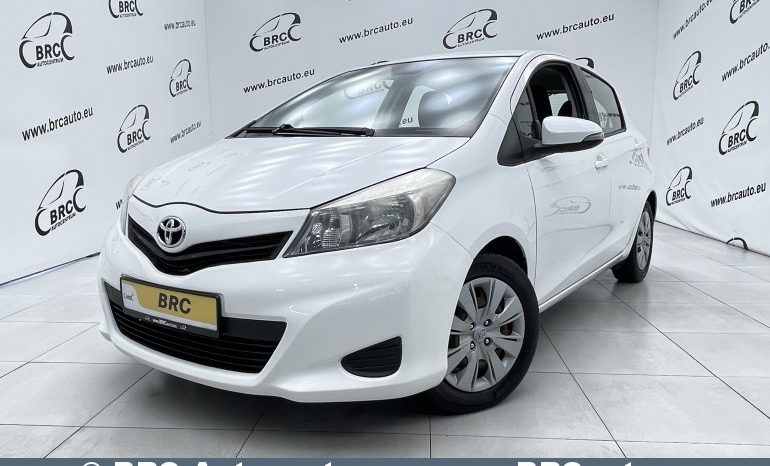 Toyota Yaris 1.5 VVT-i Automatas 2012 full