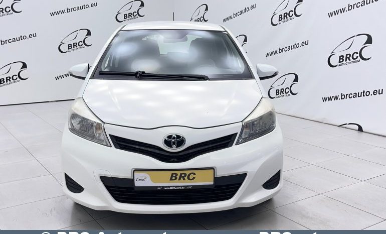 Toyota Yaris 1.5 VVT-i Automatas 2012 full