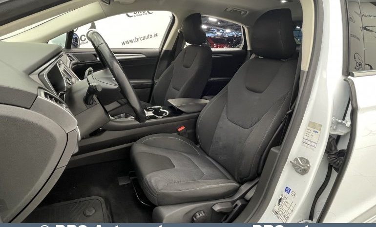 Ford Mondeo 1.5i EcoBoost Titanium 2015 full