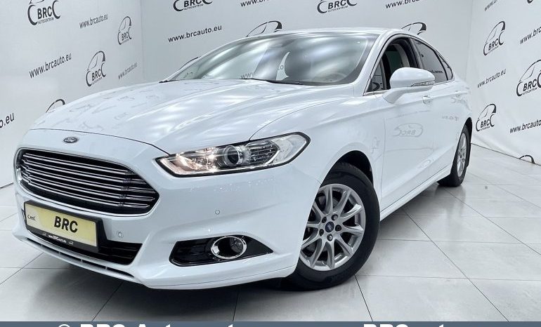 Ford Mondeo 1.5i EcoBoost Titanium 2015 full