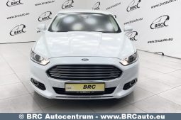 Ford Mondeo 1.5i EcoBoost Titanium 2015 full