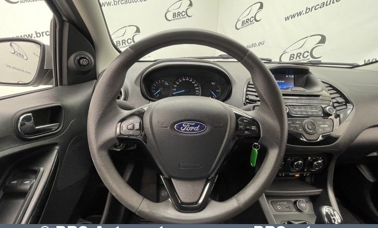 Ford Ka+ 1.2i 2018 full