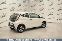 Toyota Aygo 1.0i 2016 full