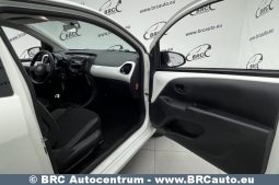 Toyota Aygo 1.0i 2016 full