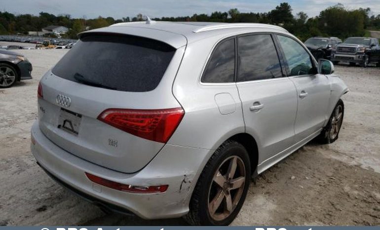 Audi Q5 3.2 Quattro Automatas 2011 full