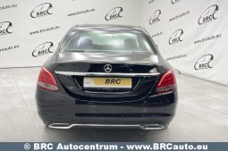 Mercedes-Benz C 180 Bluetec 2015 full