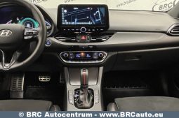 Hyundai i30 1.5 T-Gdi 48V Mild-Hybrid 2021 full