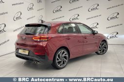 Hyundai i30 1.5 T-Gdi 48V Mild-Hybrid 2021 full