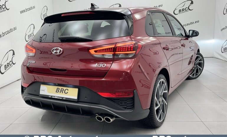 Hyundai i30 1.5 T-Gdi 48V Mild-Hybrid 2021 full