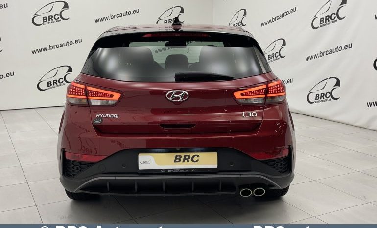 Hyundai i30 1.5 T-Gdi 48V Mild-Hybrid 2021 full