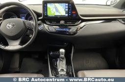 Toyota C-HR 1.8 Hybrid Crossover Automatas 2018 full