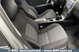 Toyota Avensis 2.0 D-4D Linea Sol Wagon 2012