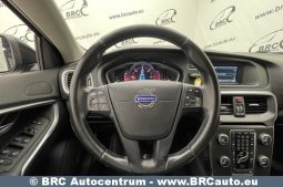 Volvo V40  2014 full