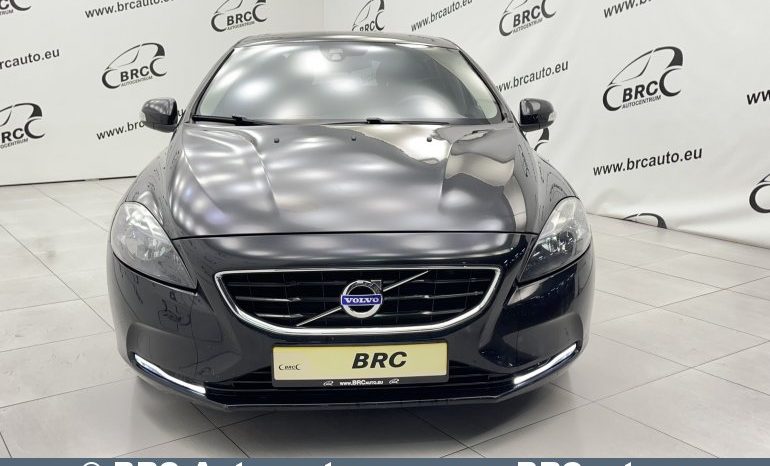 Volvo V40  2014 full