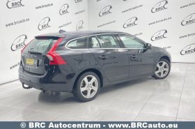 Volvo V60 T3 2011