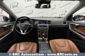 Volvo V60 T3 2011