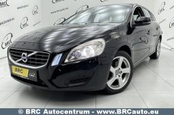 Volvo V60 T3 2011 full