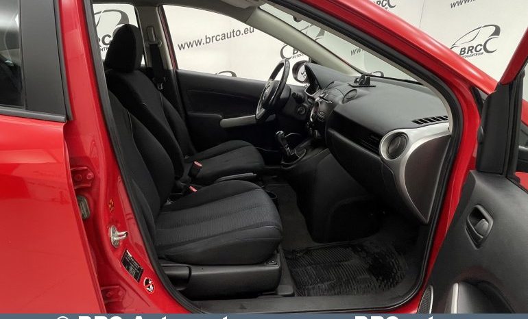 Mazda 2 1.5i 2008 full