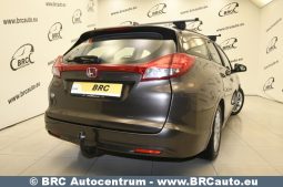 Honda Civic 1.6 i-DTEC Tourer 2014 full