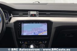 Volkswagen Passat 1.5 TSI DSG R-Line Automatas 2019 full