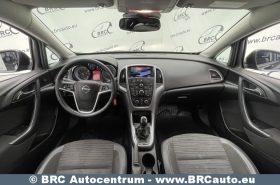 Opel Astra 1.6 CDTI Sport Tourer 2015